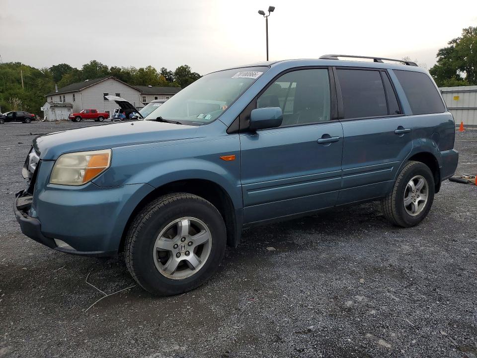 Продажа на аукционе авто 2007 Honda Pilot, vin: 5FNYF18557B008789, номер лота: 70100866