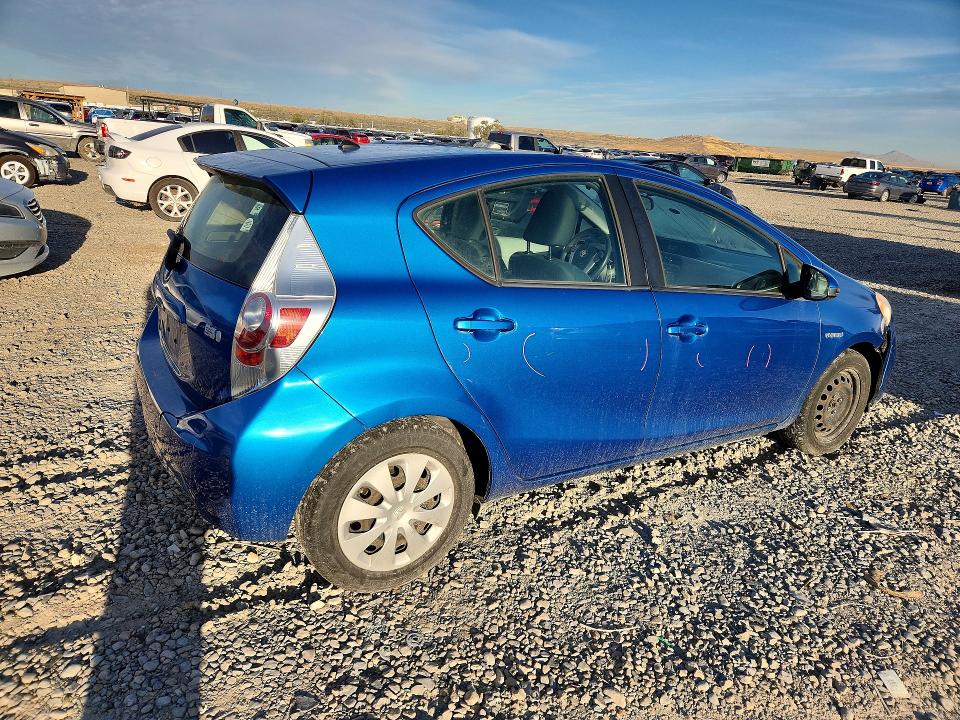 Продажа на аукционе авто 2013 Toyota Prius C, vin: JTDKDTB34D1536519, номер лота: 69578376