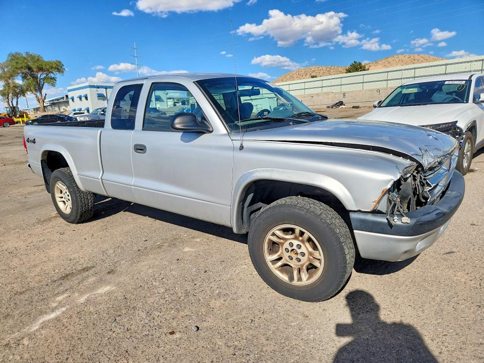 67291256 :رقم المزاد ، 1D7HG32N34S749688 vin ، 2004 Dodge Dakota مزاد بيع