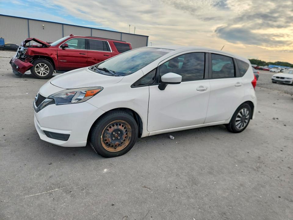 71028706 :رقم المزاد ، 3N1CE2CPXHL367184 vin ، 2017 Nissan Versa Note مزاد بيع