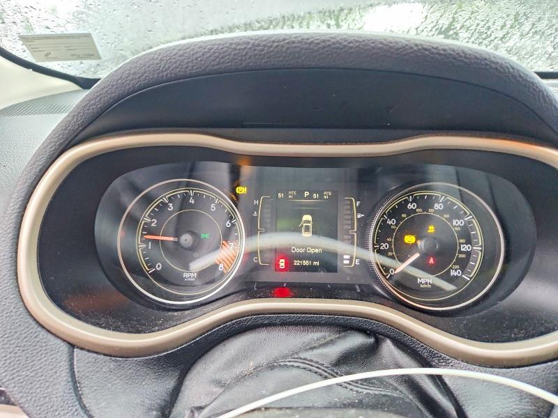 70039726 :رقم المزاد ، 1C4PJMCS2EW147201 vin ، 2014 Jeep Cherokee مزاد بيع