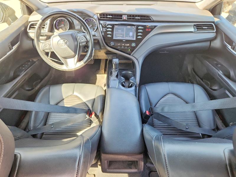 2020 Toyota Camry მანქანა იყიდება აუქციონზე, vin: 4T1G11AK8LU875997, აუქციონის ნომერი: 69886376