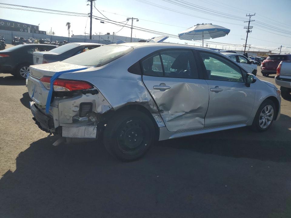 69412976 :رقم المزاد ، 5YFEPMAE1MP164422 vin ، 2021 Toyota Corolla مزاد بيع