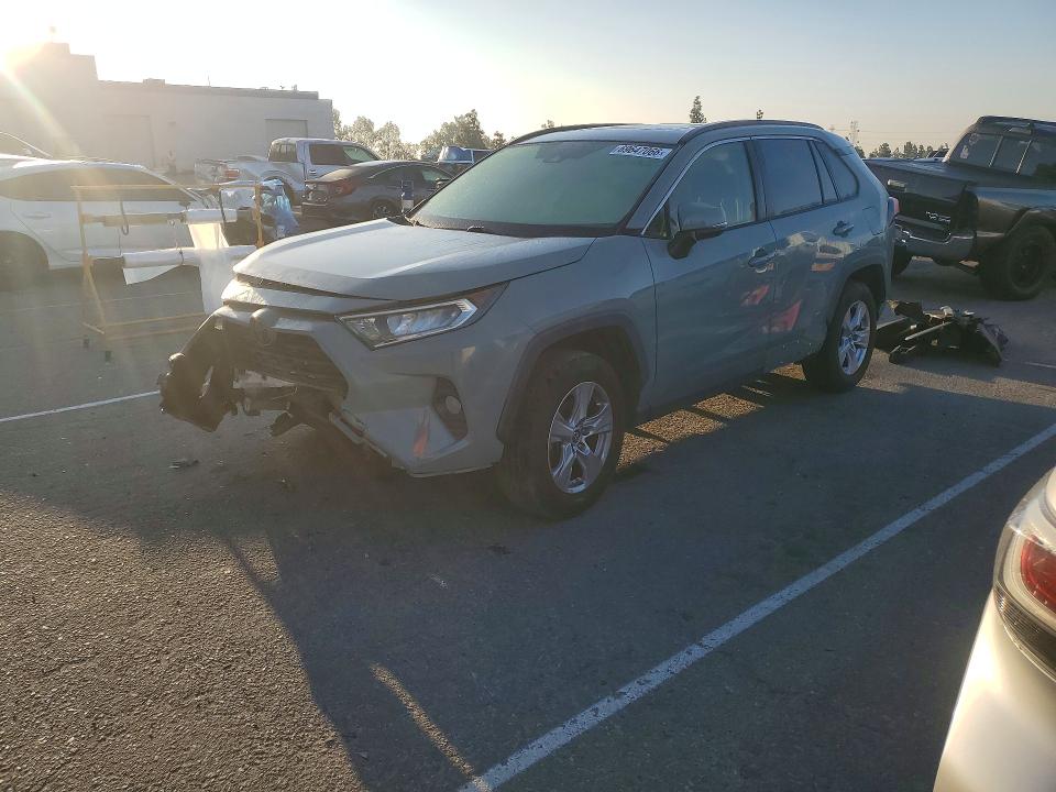 69647066 :رقم المزاد ، JTMW1RFV4KD511396 vin ، 2019 Toyota Rav4 مزاد بيع