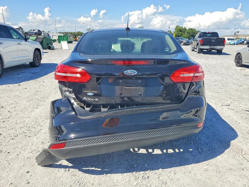 Продаж на аукціоні авто 2018 Ford Focus, vin: 1FADP3E2XJL243152, номер лоту: 69691886