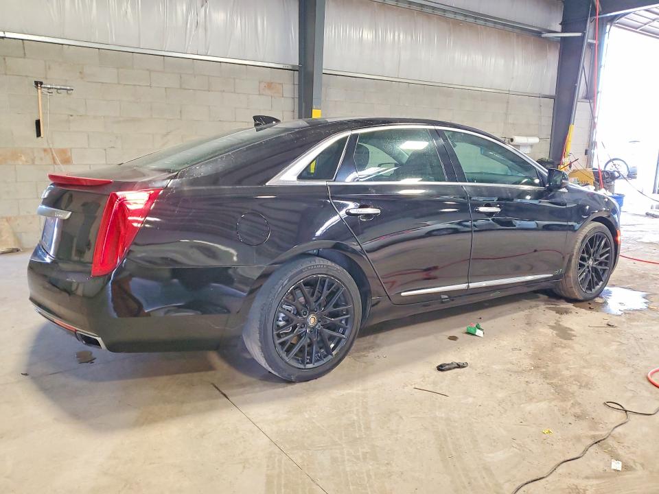 68207806 :رقم المزاد ، 2G61M5S33H9183265 vin ، 2017 Cadillac Xts مزاد بيع