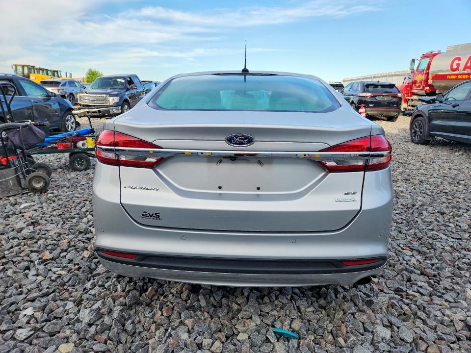 69340646 :رقم المزاد ، 3FA6P0HD0HR138720 vin ، 2017 Ford Fusion مزاد بيع