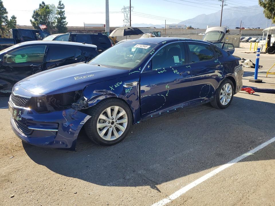 67742846 :رقم المزاد ، 5XXGT4L31JG263665 vin ، 2018 Kia Optima مزاد بيع