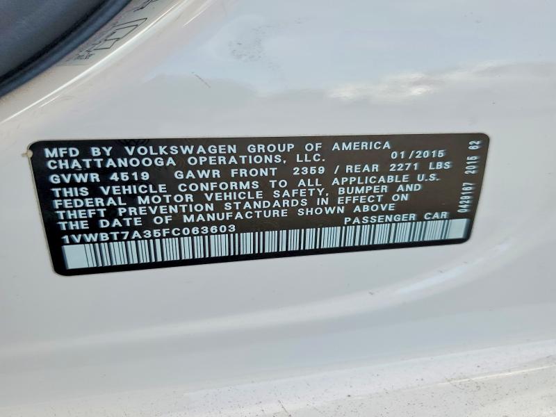 70543646 :رقم المزاد ، 1VWBT7A35FC063603 vin ، 2015 Volkswagen Passat مزاد بيع
