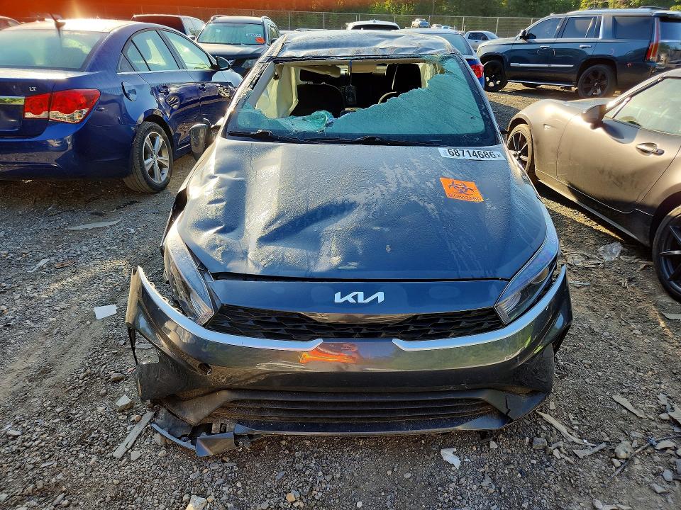 68714686 :رقم المزاد ، 3KPF24AD9PE606251 vin ، 2023 Kia Forte مزاد بيع