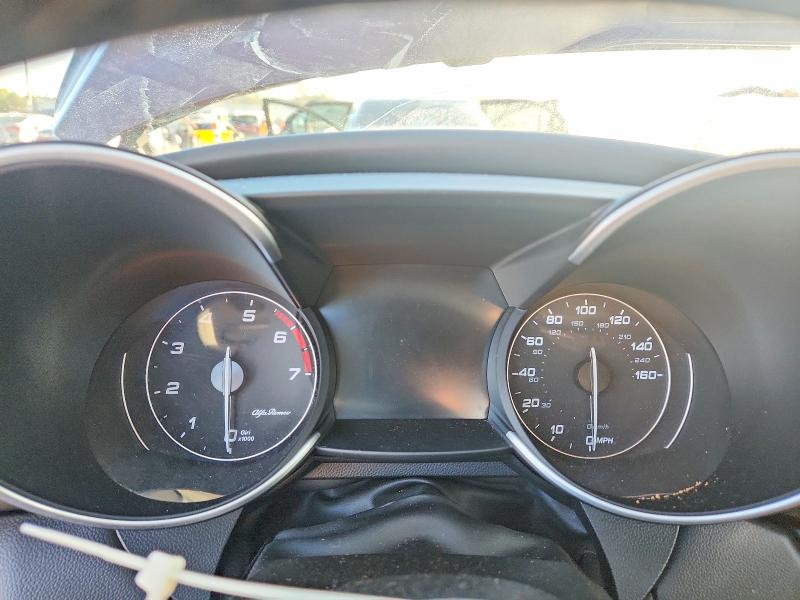 68037976 :رقم المزاد ، ZARFAMBN9K7612124 vin ، 2019 Alfa Romeo Giulia مزاد بيع