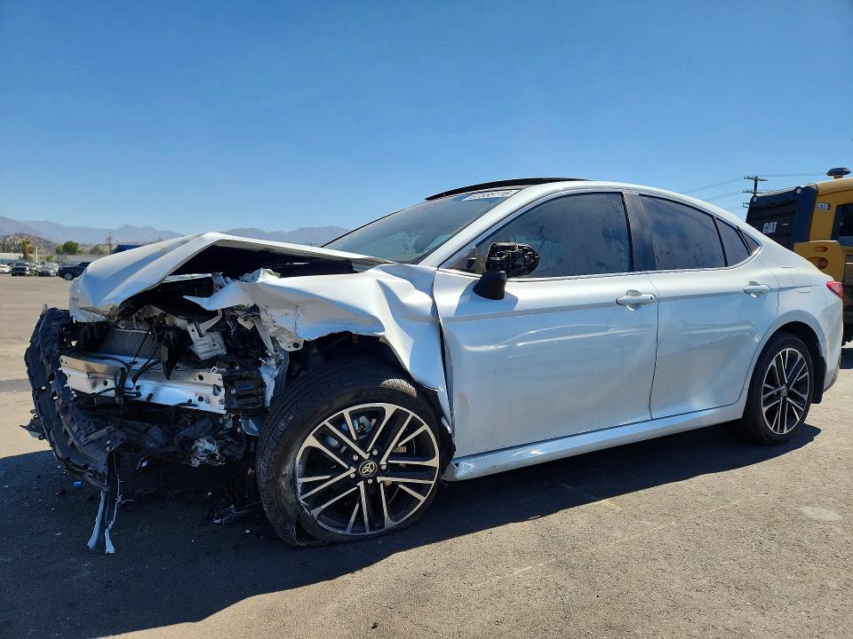 2026 Toyota Camry მანქანა იყიდება აუქციონზე, vin: 4T1DAACK1TU220810, აუქციონის ნომერი: 67555116
