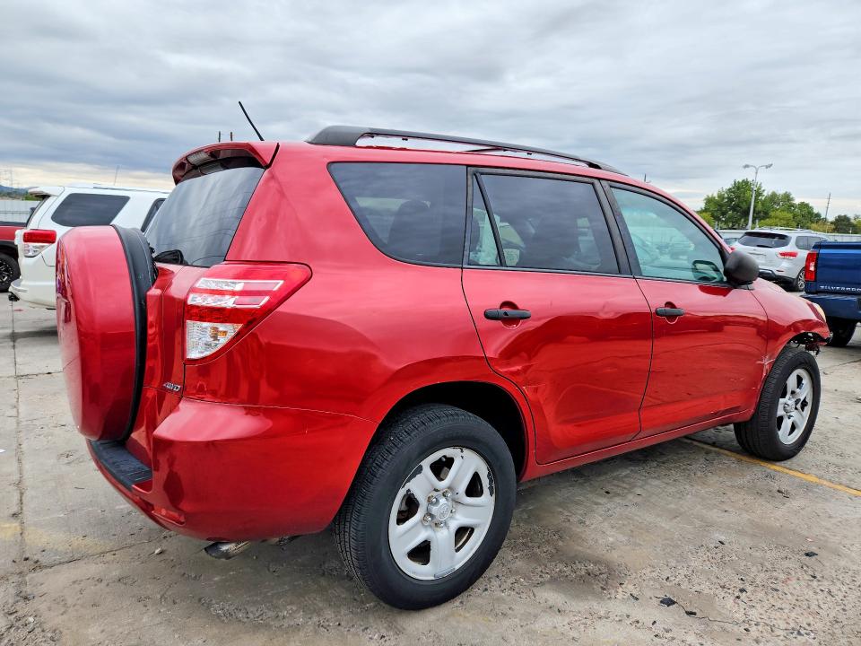 70799296 :رقم المزاد ، 2T3BF4DV3BW176690 vin ، 2011 Toyota Rav4 مزاد بيع