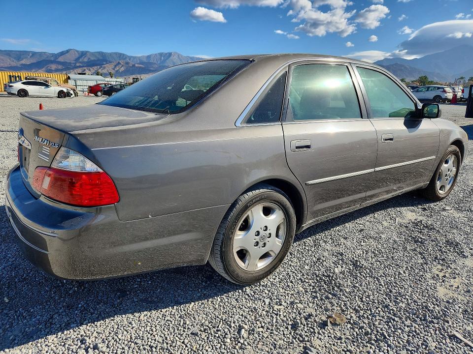 2003 Toyota Avalon მანქანა იყიდება აუქციონზე, vin: 4T1BF28B13U327766, აუქციონის ნომერი: 70702016