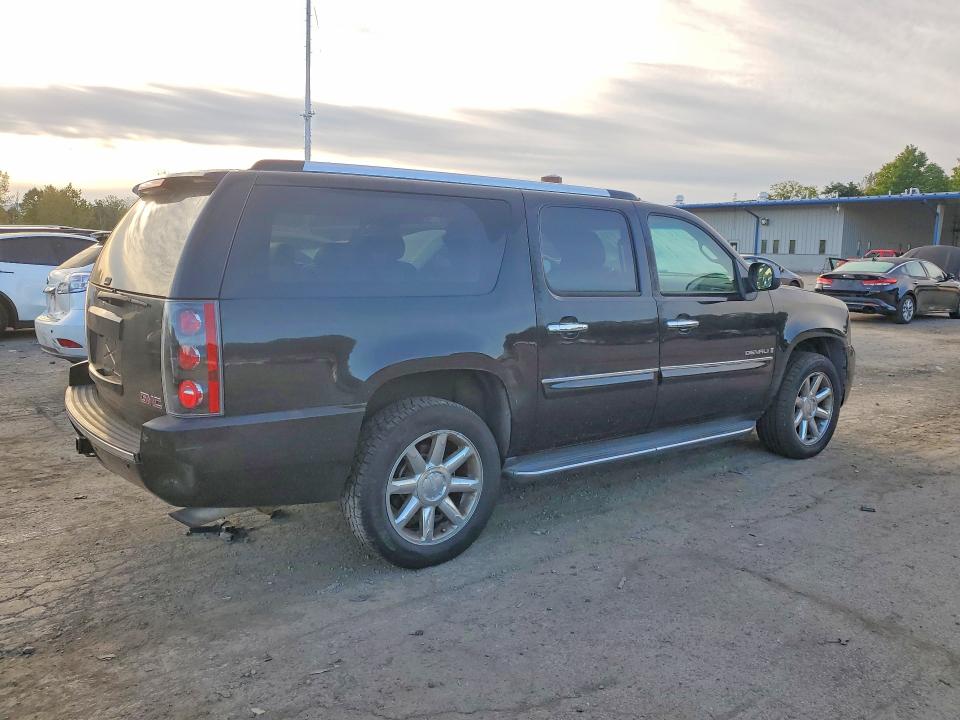 2007 Gmc Yukon Xl მანქანა იყიდება აუქციონზე, vin: 1GKFK66897J208956, აუქციონის ნომერი: 70512506
