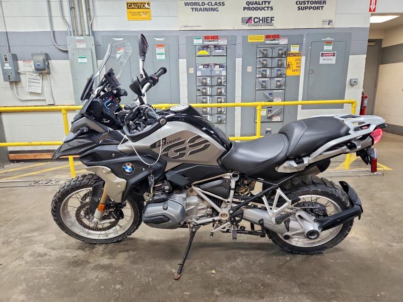 2018 Bmw R1200 მანქანა იყიდება აუქციონზე, vin: WB10A6107JZ657449, აუქციონის ნომერი: 66125756