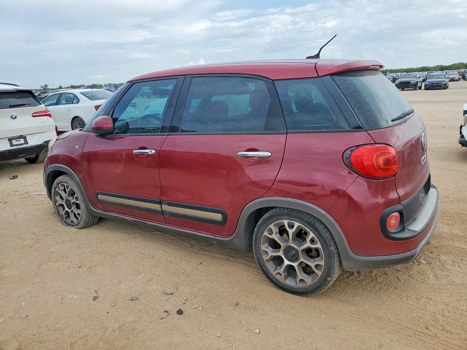 67843916 :رقم المزاد ، ZFBCFADH5FZ030376 vin ، 2015 Fiat 500l مزاد بيع