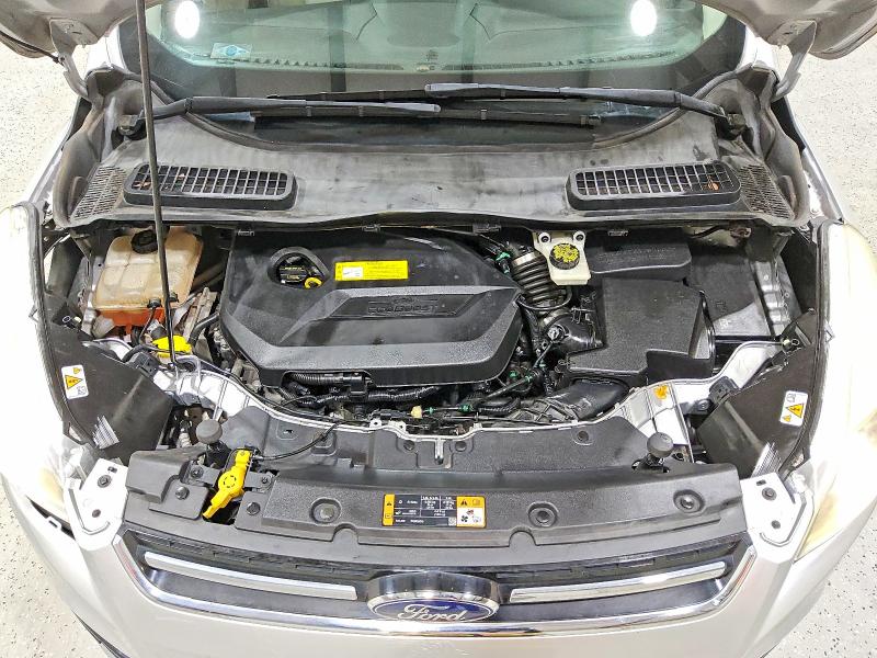 68246186 :رقم المزاد ، 1FMCU0JX6FUB36613 vin ، 2015 Ford Escape مزاد بيع