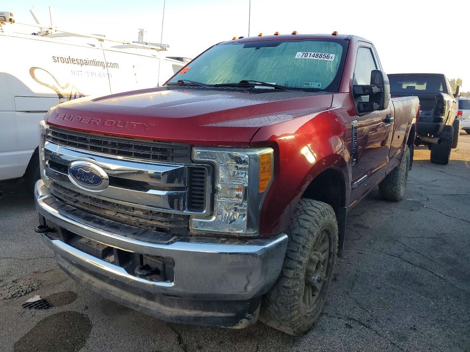 70148856 :رقم المزاد ، 1FTBF2BT4HEC60880 vin ، 2017 Ford F250 مزاد بيع
