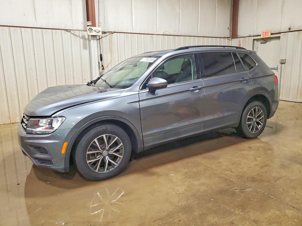 70693566 :رقم المزاد ، 3VV2B7AX9KM014536 vin ، 2019 Volkswagen Tiguan مزاد بيع