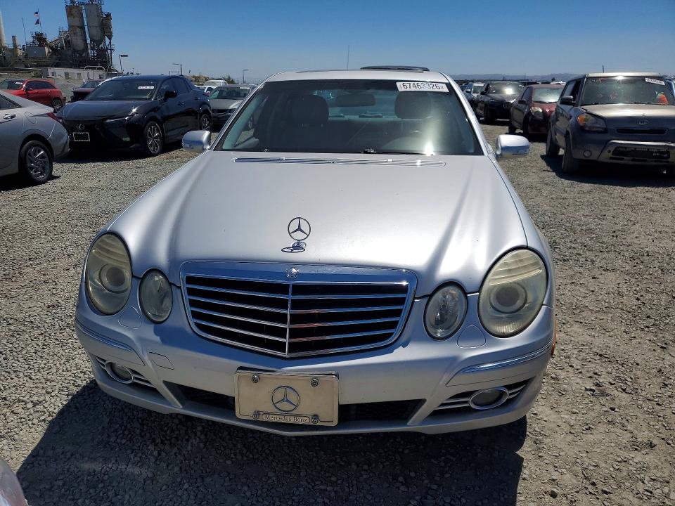 67463326 :رقم المزاد ، WDBUF56X08B229567 vin ، 2008 Mercedes-benz E مزاد بيع