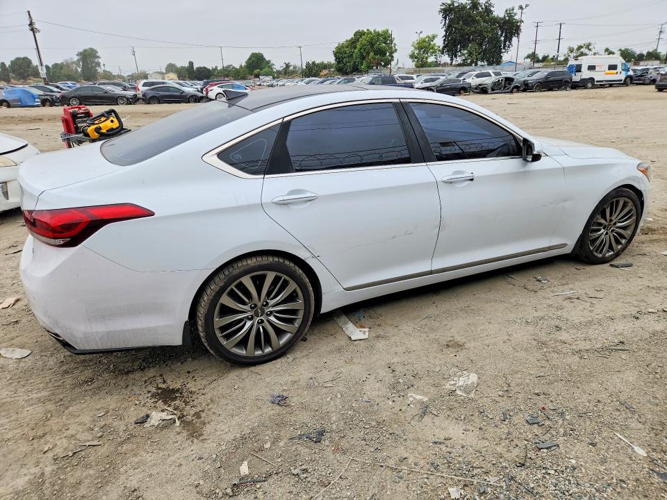 Продажа на аукционе авто 2015 Hyundai Genesis, vin: KMHGN4JF2FU041396, номер лота: 68846656