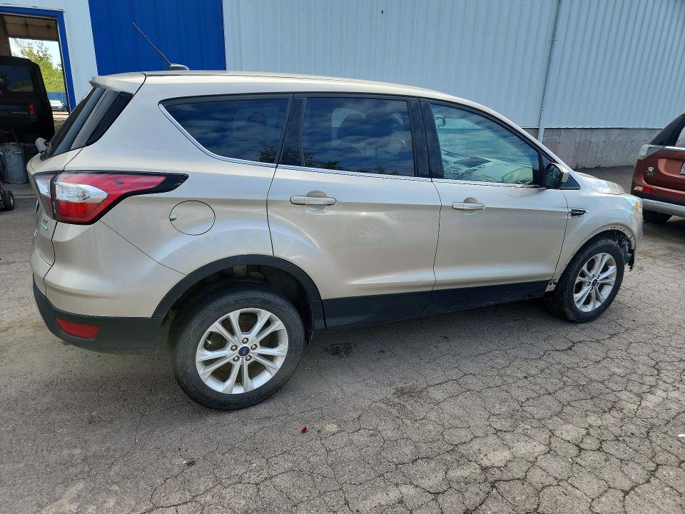 Продаж на аукціоні авто 2017 Ford Escape, vin: 1FMCU0GD6HUB63276, номер лоту: 65814316
