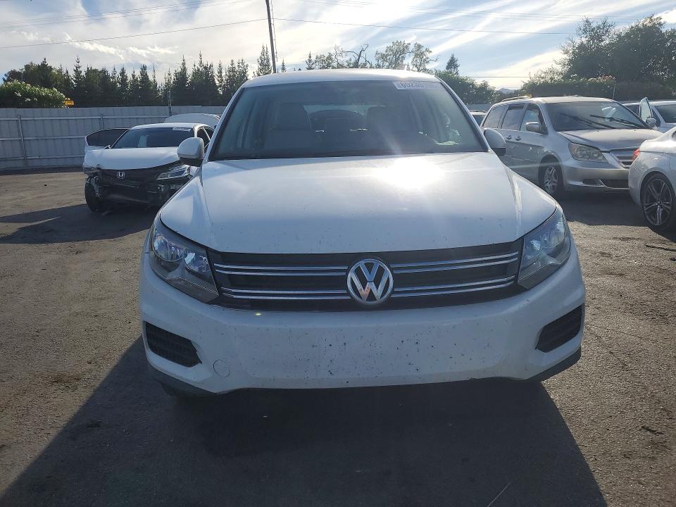 65235196 :رقم المزاد ، WVGAV3AX3EW603110 vin ، 2014 Volkswagen Tiguan مزاد بيع