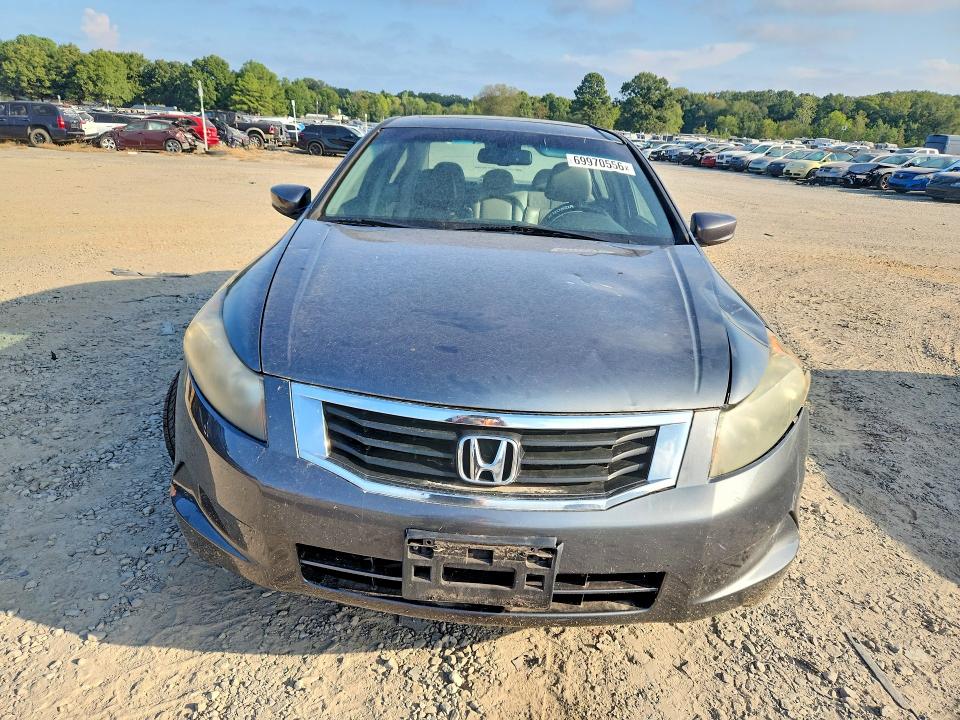 Продажа на аукционе авто 2010 Honda Accord, vin: 1HGCP2F80AA176562, номер лота: 69970556