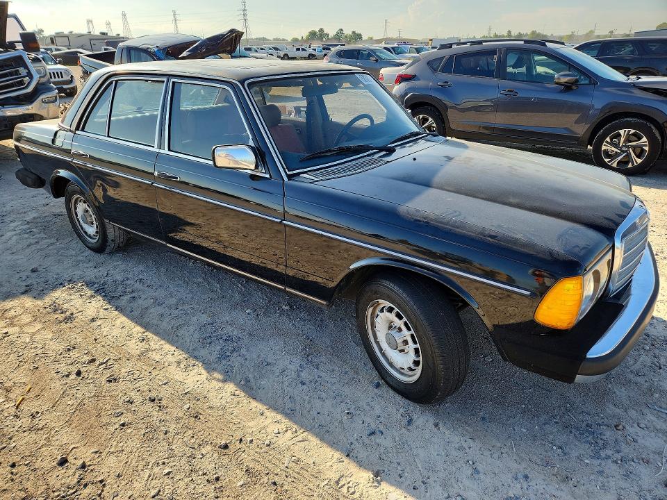 Aukcja sprzedaży 1981 Mercedes-benz 300, vin: WDBAB30A1BB240835, numer aukcji: 68390016