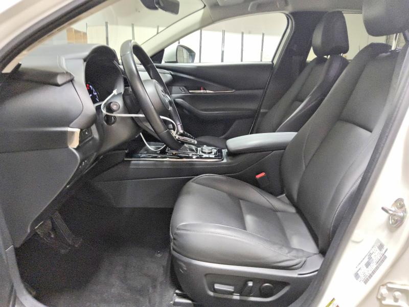 2023 Mazda Cx-30 მანქანა იყიდება აუქციონზე, vin: 3MVDMBCM3PM517427, აუქციონის ნომერი: 67290046