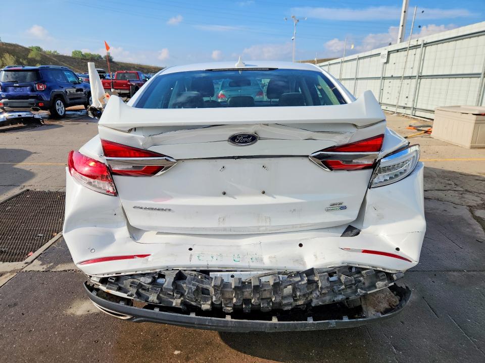2019 Ford Fusion მანქანა იყიდება აუქციონზე, vin: 3FA6P0T97KR145139, აუქციონის ნომერი: 69369746