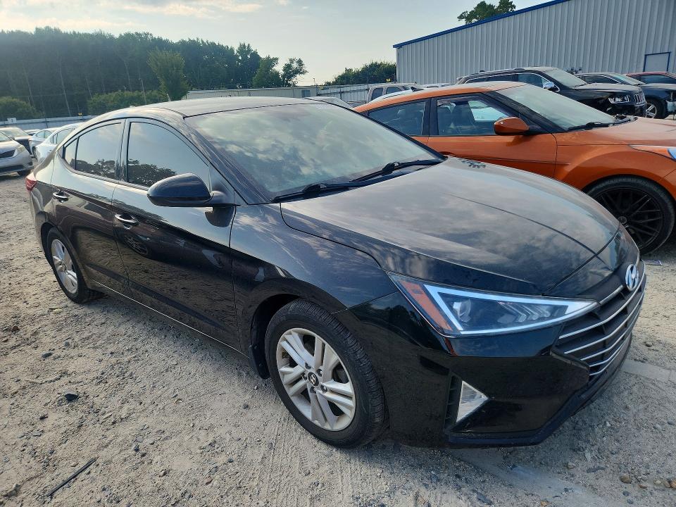 Продажа на аукционе авто 2019 Hyundai Elantra, vin: 5NPD84LF3KH465587, номер лота: 67720896