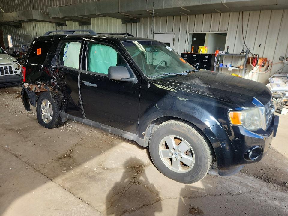 69789206 :رقم المزاد ، 1FMCU0DG8CKA27458 vin ، 2012 Ford Escape مزاد بيع