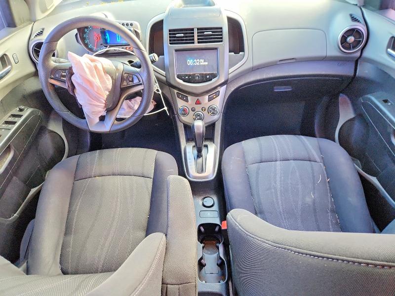 67328436 :رقم المزاد ، 1G1JC6SH2F4154057 vin ، 2015 Chevrolet Sonic مزاد بيع