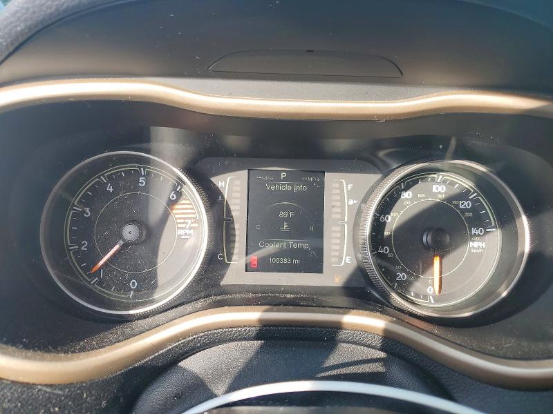 Продаж на аукціоні авто 2018 Jeep Cherokee, vin: 1C4PJMCBXJD570288, номер лоту: 68354806