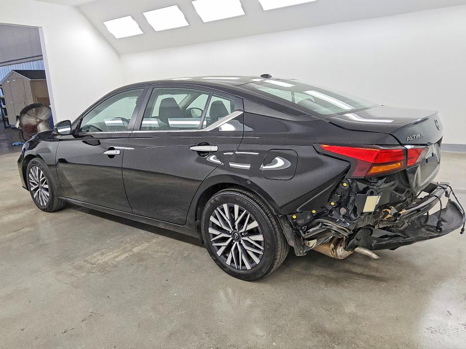 68414496 :رقم المزاد ، 1N4BL4DV6SN361757 vin ، 2025 Nissan Altima مزاد بيع