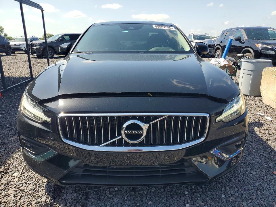 2019 Volvo S60 მანქანა იყიდება აუქციონზე, vin: 7JRA22TL5KG010468, აუქციონის ნომერი: 65597666