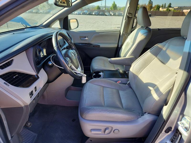Продаж на аукціоні авто 2017 Toyota Sienna, vin: 5TDYZ3DC0HS864389, номер лоту: 70106846