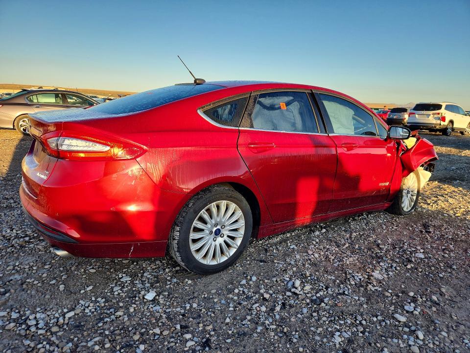 Продажа на аукционе авто 2016 Ford Fusion, vin: 3FA6P0LU7GR173356, номер лота: 69712746