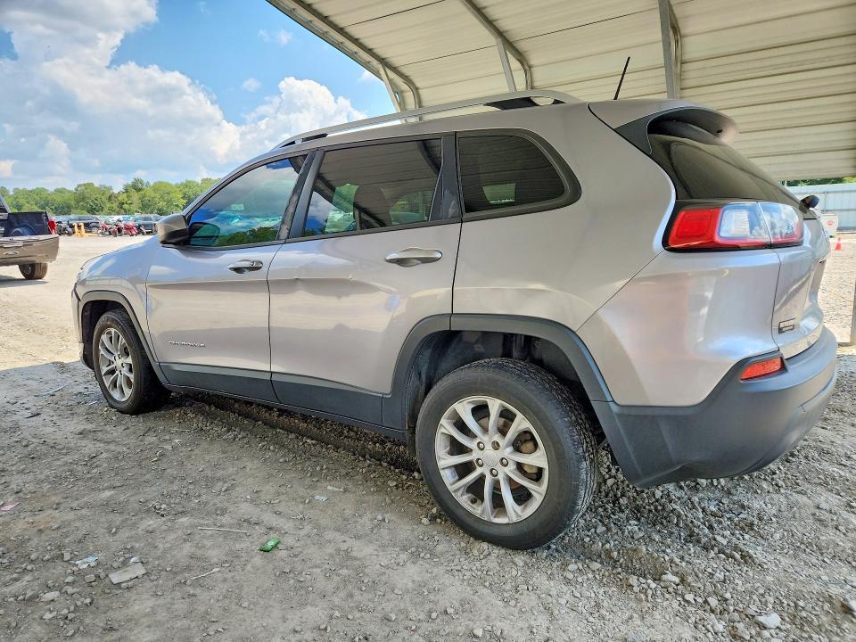 67591876 :رقم المزاد ، 1C4PJLCB8LD614298 vin ، 2020 Jeep Cherokee مزاد بيع