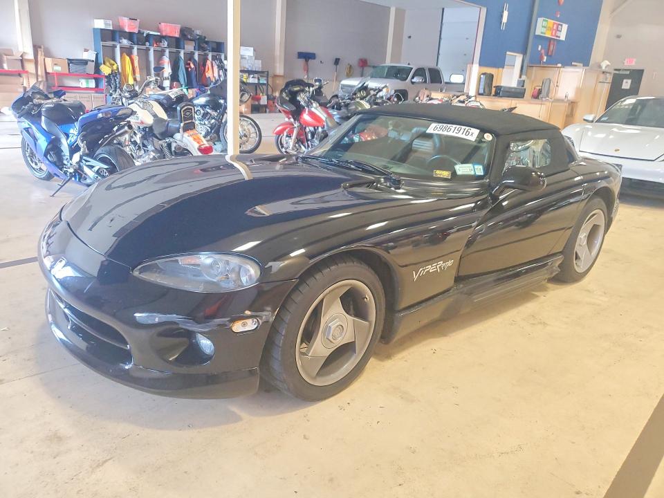 1995 Dodge Viper მანქანა იყიდება აუქციონზე, vin: 1B3BR65E9SV200677, აუქციონის ნომერი: 69861916