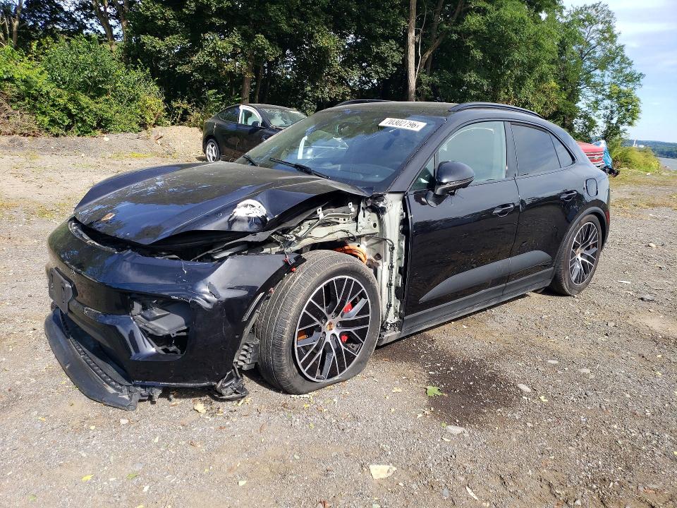 70302796 :رقم المزاد ، WP1AB2XA9SL153661 vin ، 2025 Porsche Macan مزاد بيع