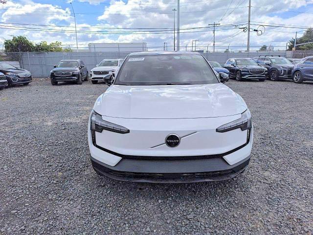 2026 Volvo Ex30 მანქანა იყიდება აუქციონზე, vin: YV4EK3ZLXT2703528, აუქციონის ნომერი: 67939926