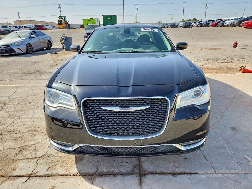 Aukcja sprzedaży 2015 Chrysler 300, vin: 2C3CCAAG2FH832809, numer aukcji: 68785866