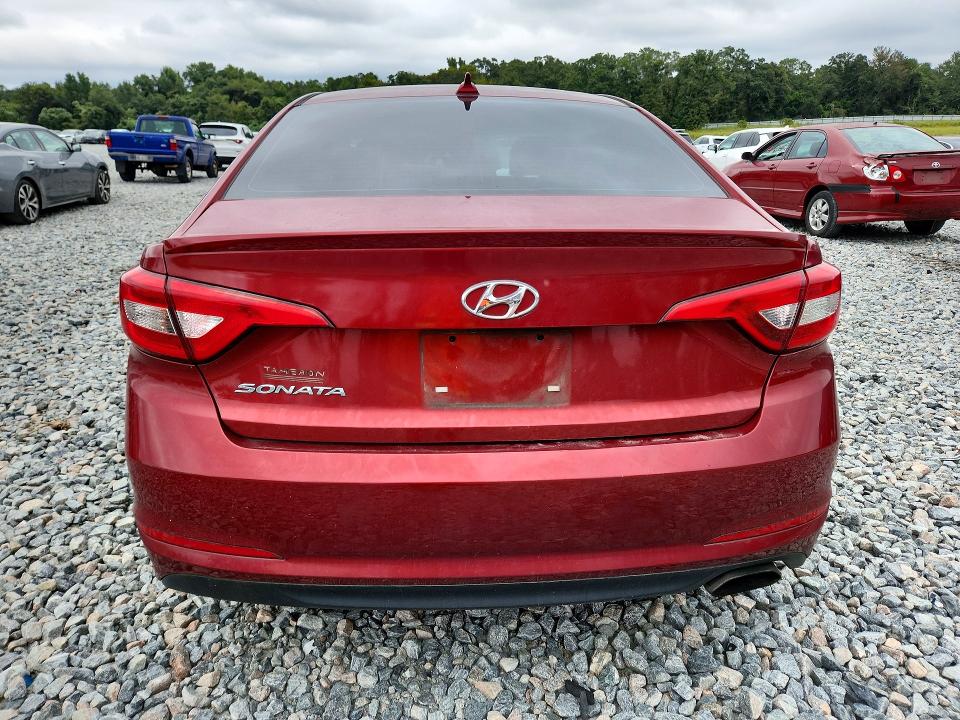 69908936 :رقم المزاد ، 5NPE24AF6FH215842 vin ، 2015 Hyundai Sonata مزاد بيع