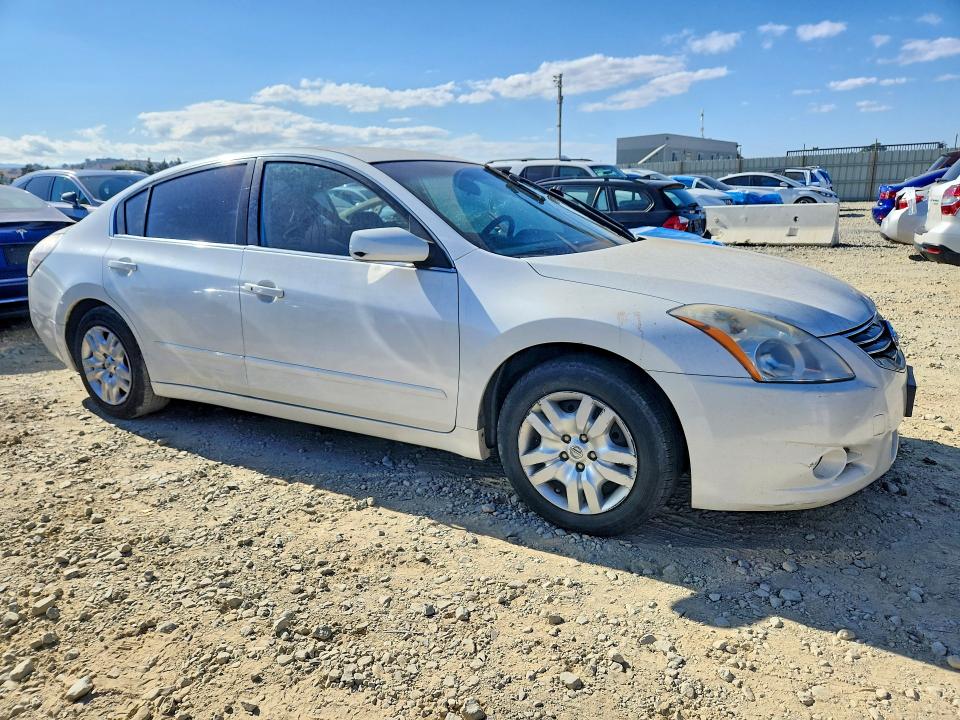 67643306 :رقم المزاد ، 1N4AL2AP6AN442116 vin ، 2010 Nissan Altima مزاد بيع