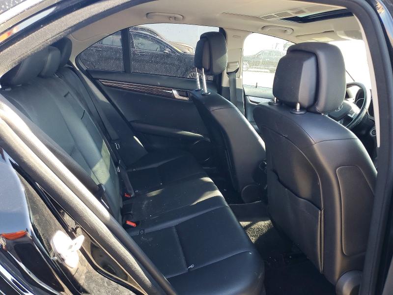 Продаж на аукціоні авто 2012 Mercedes-benz C, vin: WDDGF8BBXCA655636, номер лоту: 70739636