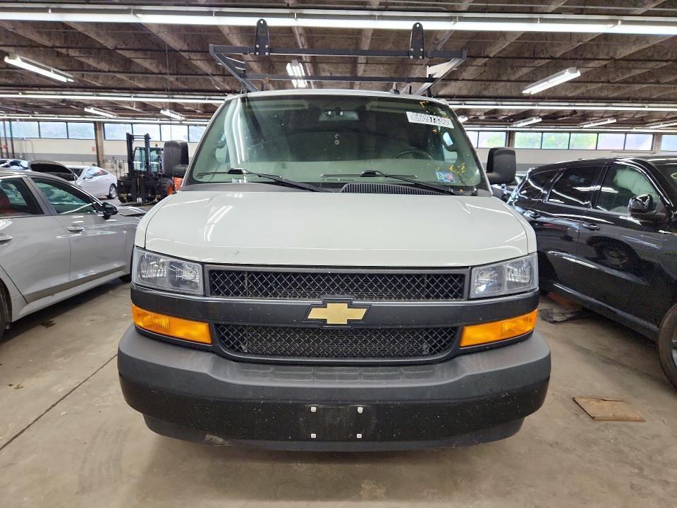 66097336 :رقم المزاد ، 1GCWGAFP1P1242638 vin ، 2023 Chevrolet Express G2500 مزاد بيع