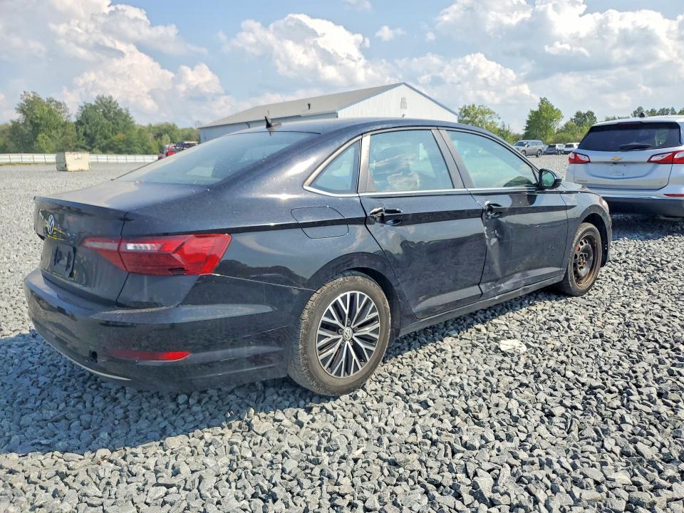 67684616 :رقم المزاد ، 3VWC57BU6MM022544 vin ، 2021 Volkswagen Jetta مزاد بيع